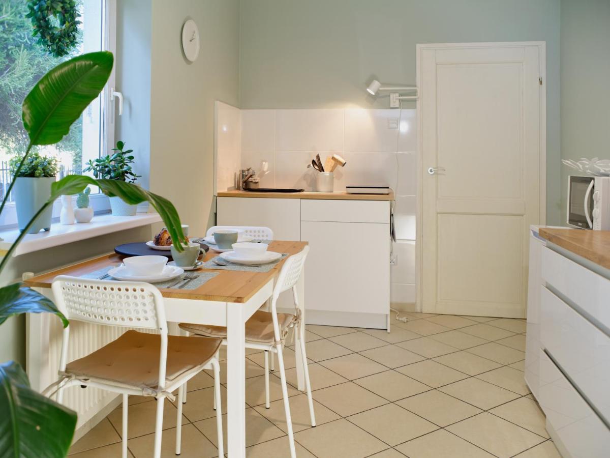 Apartamenty Jagodzianka - Jacuzzi, Sauna, Teznia Solankowa Apartment Ustrzyki Dolne